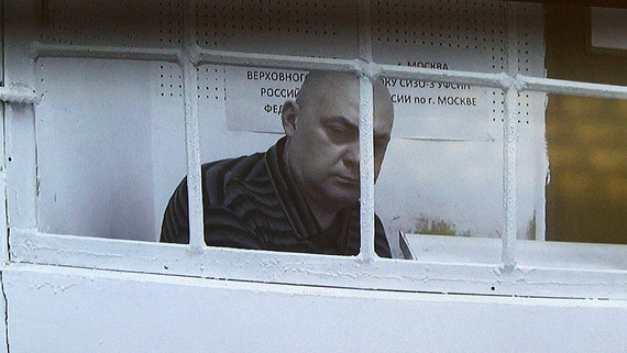 Бывшего губернатора Курской области заподозрили в получении взятки