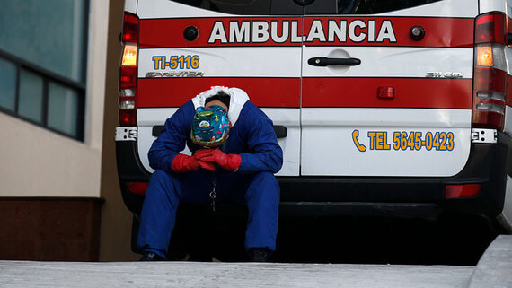Четыре человека погибли и 90 пострадали при взрыве бензовоза на шоссе в Мехико
