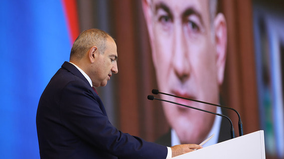 Пашинян может провести встречу с Путиным в ходе визита в Москву