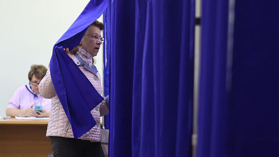 Песков: выборы в России прошли успешно