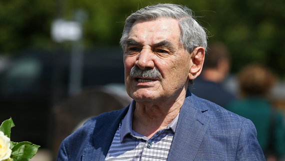 Актера Панкратова-Черного экстренно госпитализировали перед спектаклем в Кургане