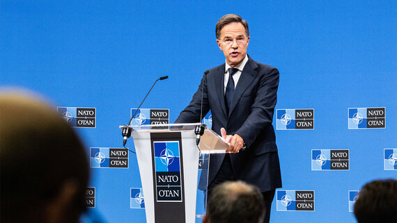 Рютте поддержал призыв Трампа сбивать самолеты России «при необходимости»