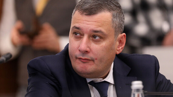 Хинштейн направил обращение в ФАС для контроля цен на бензин в Курской области