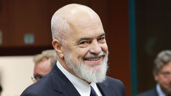 Премьер Албании пошутил об «урегулировании конфликта» с Азербайджаном