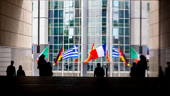 Песков: указ о приватизации госимущества принят на фоне санкций ЕС