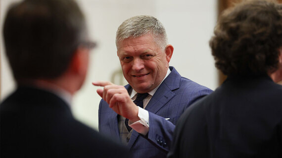 Фицо призвал ЕК сбросить «антироссийские очки»