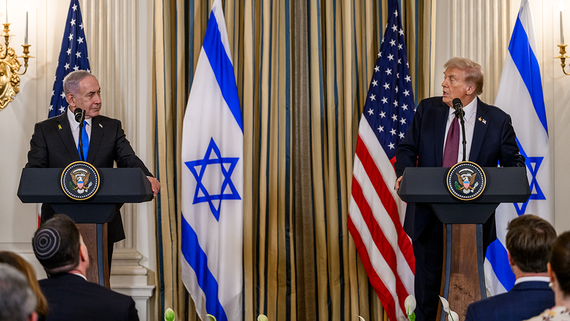 Нетаньяху призвал дать Трампу Нобелевскую премию мира