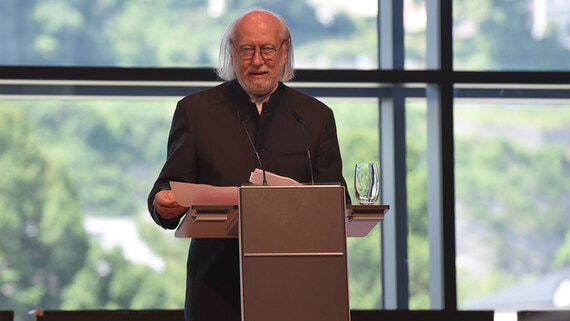 Венгерский писатель Ласло Краснахоркаи получил Нобелевскую премию по литературе