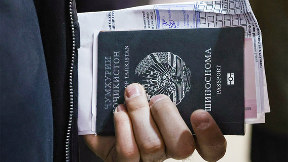 Путин рассказал о пользе присутствия в России сотрудников МВД Таджикистана