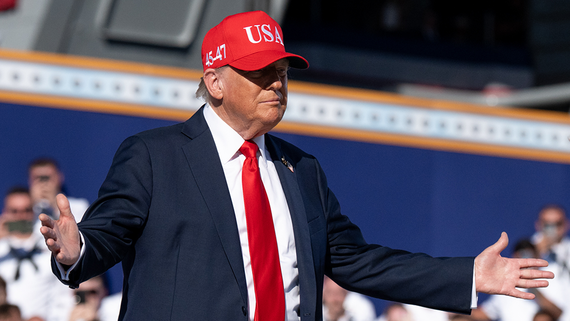 Трамп опроверг статью WSJ об отмене ограничений на дальнобойное оружие Киева