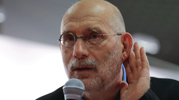 Бориса Акунина обвинили в уклонении от обязанностей иноагента