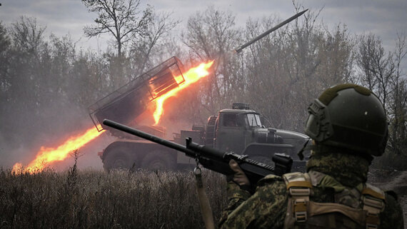 ВС России поразили военный аэродром и объекты перевозки вооружений ВСУ