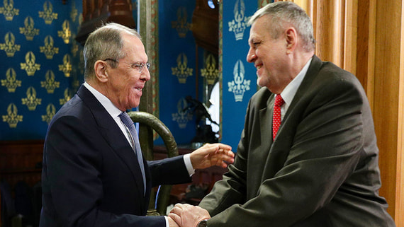 Лавров и глава МИД Словакии отметили важность развития отношений