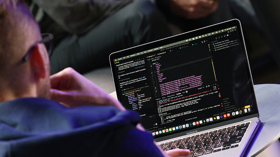 Борьба за IT-кадры: Давид против Голиафа