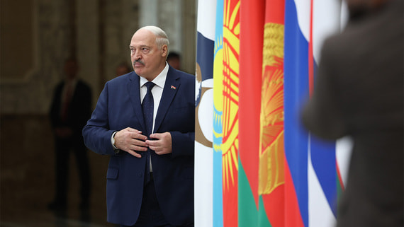 Лукашенко: США могут «разыгрывать спектакль» в отношении РФ по Украине