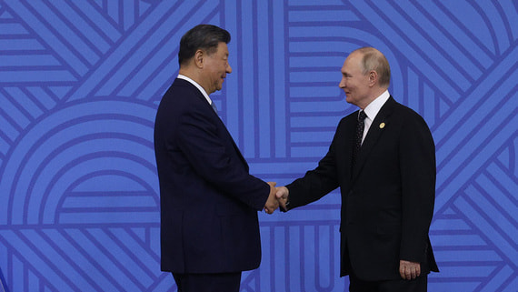 Песков: пока у Путина не запланирован разговор с Си Цзиньпином