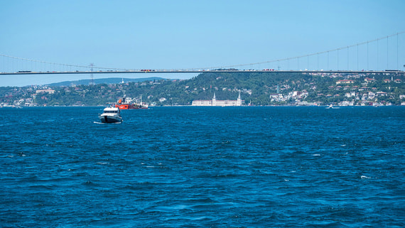 В Турции прекратили активные поиски пропавшего пловца Свечникова