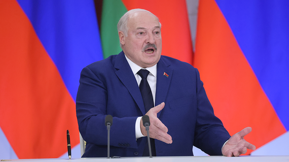 Лукашенко: Белоруссия не будет ввязываться в конфликт, пока ее не трогают