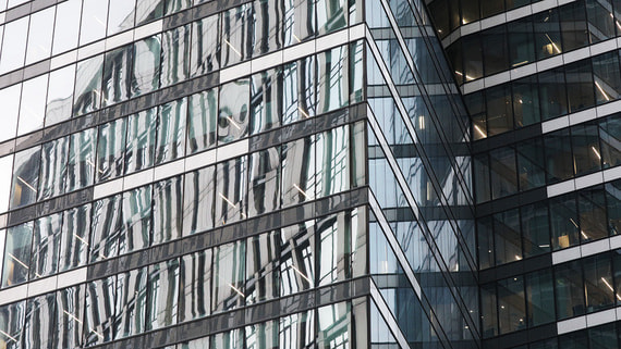 Спрос на покупку и аренду офисов в Москве начал снижаться