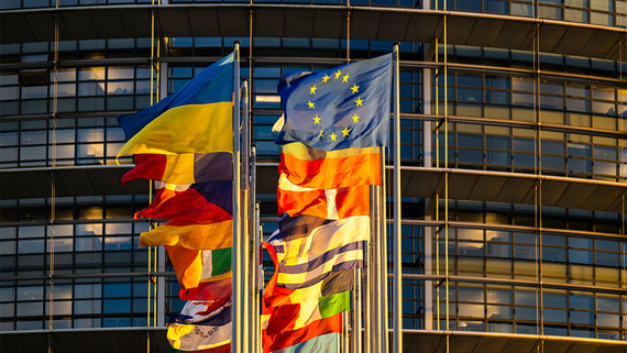 Euractiv: в ЕК предложили альтернативы «репарационному кредиту» для Киева