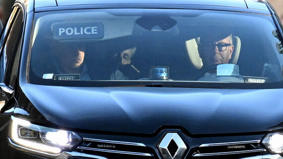 Николя Саркози покинул тюрьму - свежие новости на Toplenta