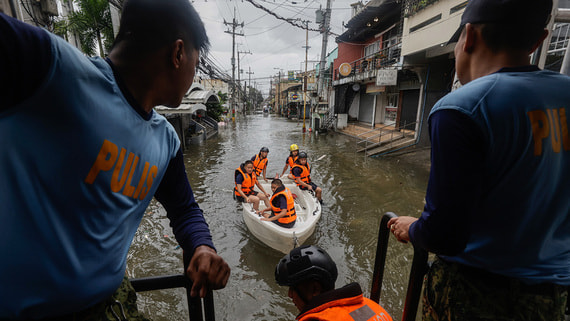 Число жертв супертайфуна на Филиппинах возросло до 18