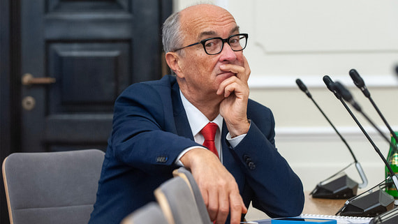 Новым спикером сейма Польши стал Влодзимеж Чажастый