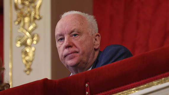 Aleksander Bastrikin zahteva dovoljenje za začetek postopkov proti šestim sodnikom