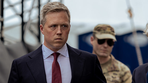 Песков: РФ не планирует встречу с министром армии США Дрисколлом