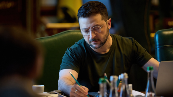 Зеленский ожидает «непростую» неделю для Украины при рассмотрении плана США