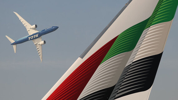 На Dubai Airshow возобновили полеты после крушения истребителя Tejas