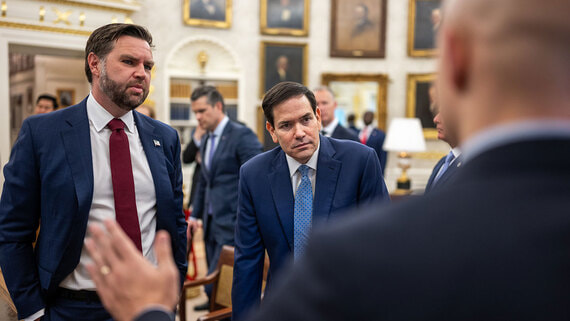 Bloomberg: США хотят от Украины принятия их плана в качестве основы переговоров