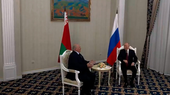 Путин и Лукашенко начали переговоры в Бишкеке