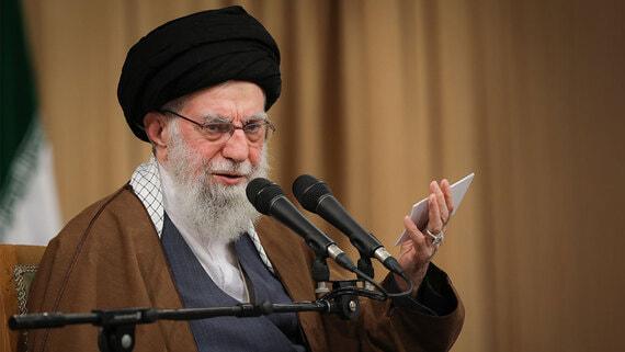 Хаменеи: США развязали конфликт на Украине