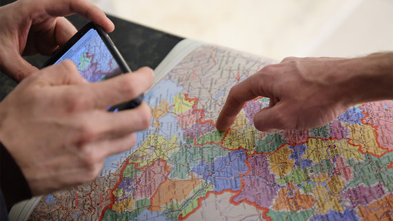 Песков: территориальные вопросы еще будут обсуждаться