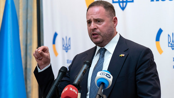 Reuters: отставка Ермака может укрепить поддержку Зеленского на Украине и в мире