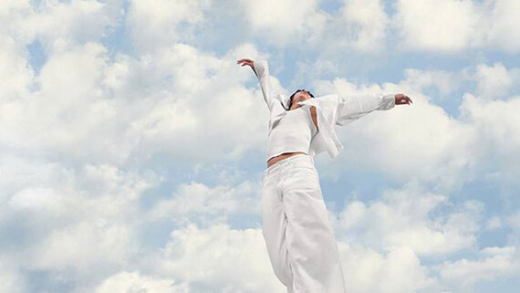 Pantone назвал нейтральный белый цветом 2026 года