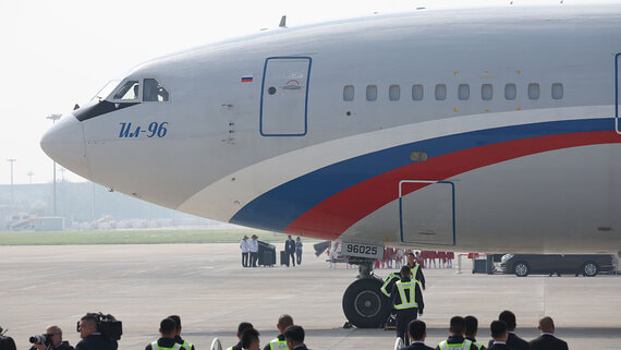 Путин прилетел в Индию