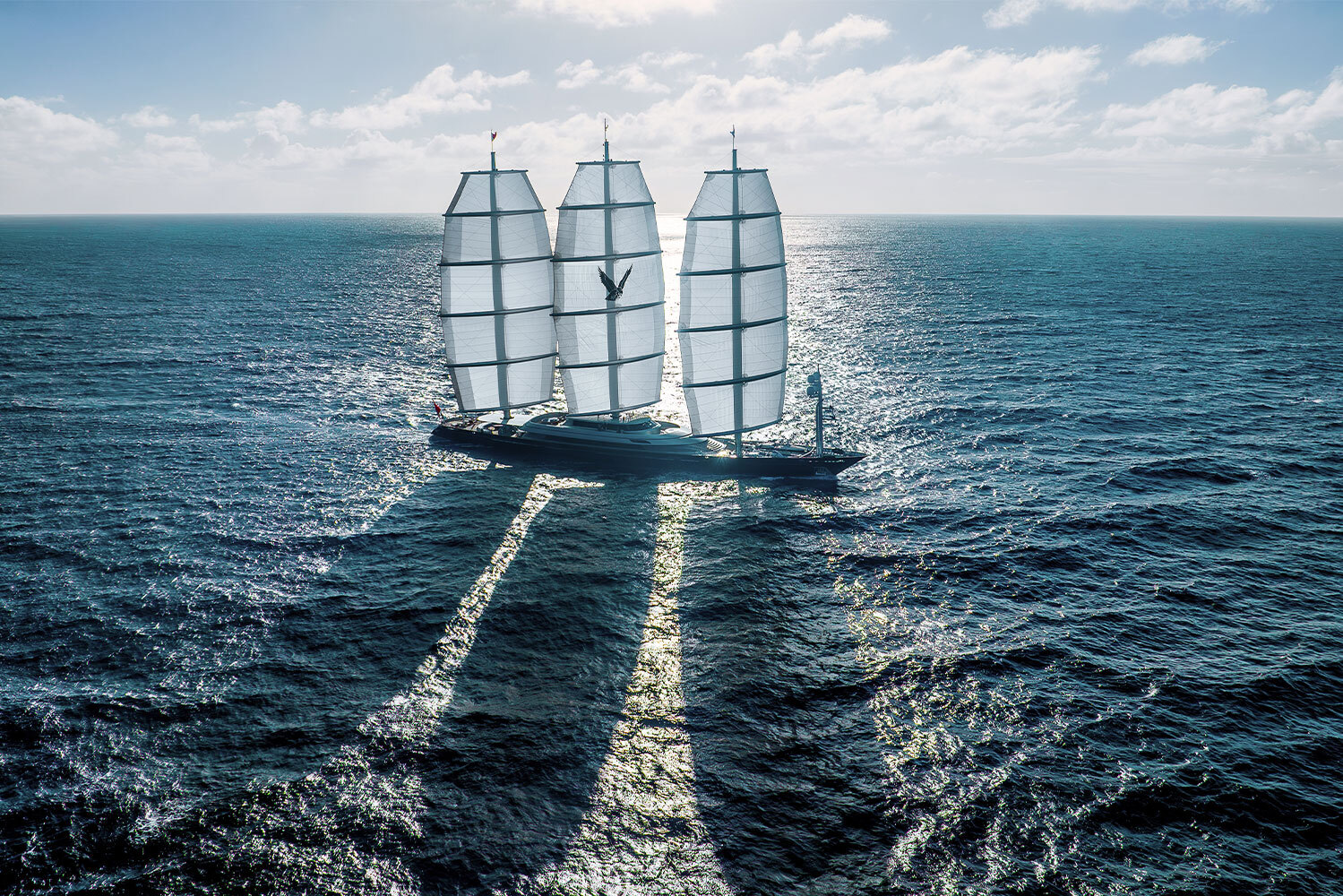 Под парусом: Jumeirah выводит роскошь в открытое море