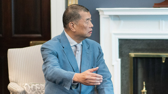 Влиятельного медиамагната осудили в Гонконге по закону КНР