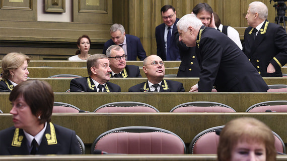 Ruski preiskovalci bodo preiskovali nekdanjega sodnika zaradi prometne nesreče