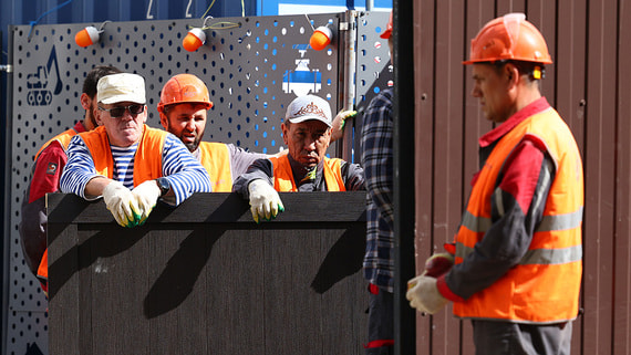 Генподрядчики строек ответят за нелегальных мигрантов своих субподрядчиков