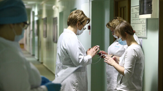 Число подхвативших кишечную инфекцию в школе Петербурга выросло до 96 человек