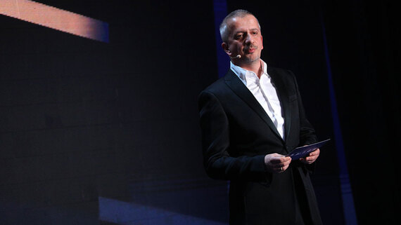 Богомолов освобожден от должности и.о. ректора школы-студии МХАТ