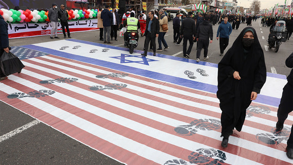 WSJ: США тайно отправили тысячи терминалов Starlink протестующим в Иране