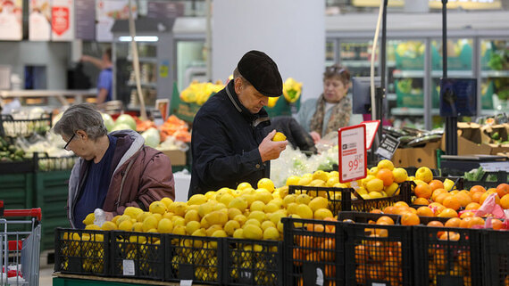 Решетников: инфляция в начале года выросла из-за повышения НДС и переноса цен