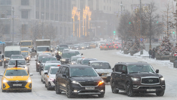 Пробки в Москве достигли 10 баллов