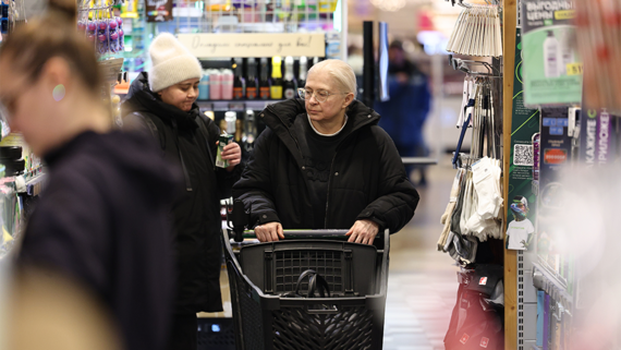 Годовая инфляция в России ускорилась до 6%