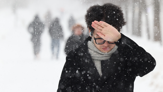 Синоптик рассказал, когда закончится накрывший Москву снегопад