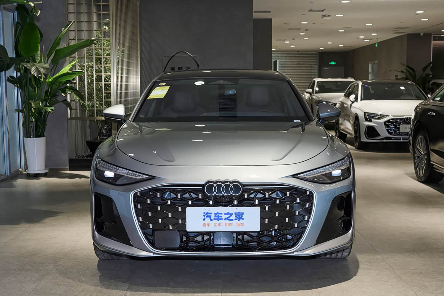 Audi A6L для Китая: максимум опций за меньшие деньги